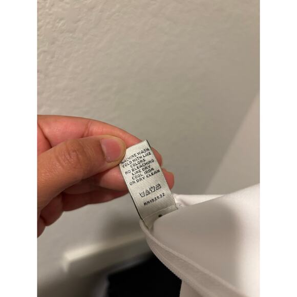 NWOT Neiman Marcus straight leg skinny pants size 8 - Picture 7 of 8